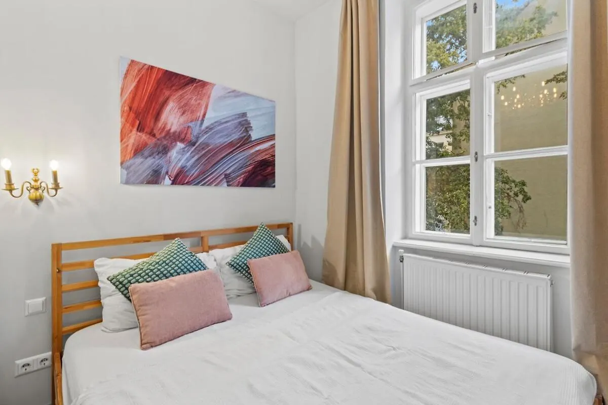 12 Minutes To Schoenbrunn I 5 Minutes To Metro U3 Viena Apartamento