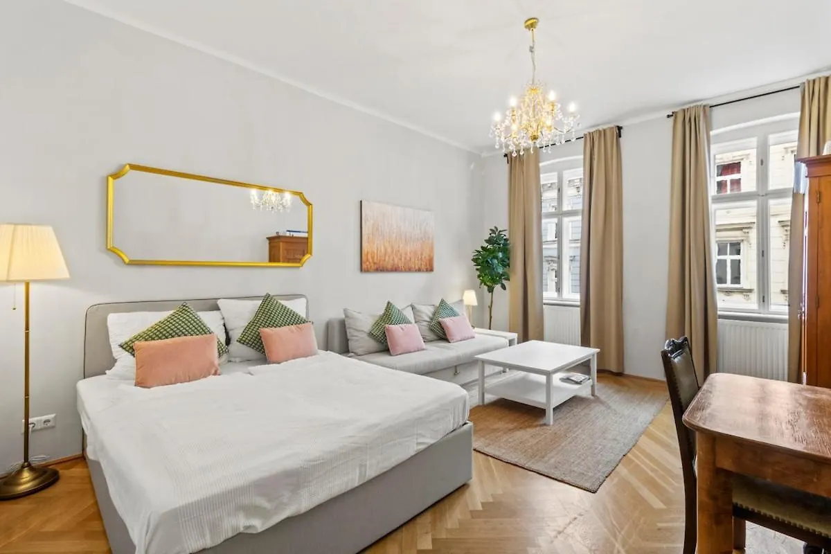 12 Minutes To Schoenbrunn I 5 Minutes To Metro U3 Vienna Apartment