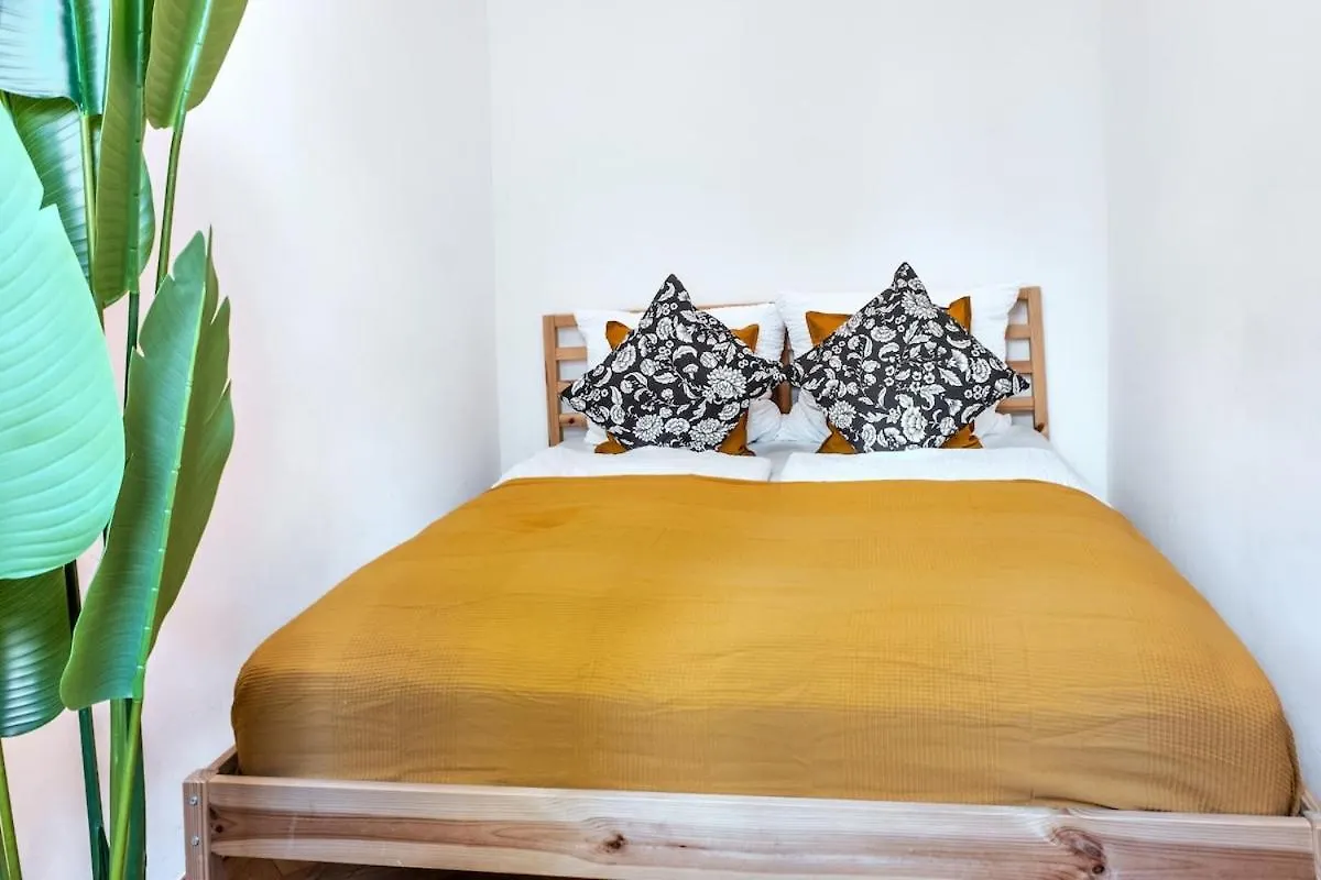 Apartment 12 Minutes To Schoenbrunn I 5 Minutes To Metro U3 Vienna