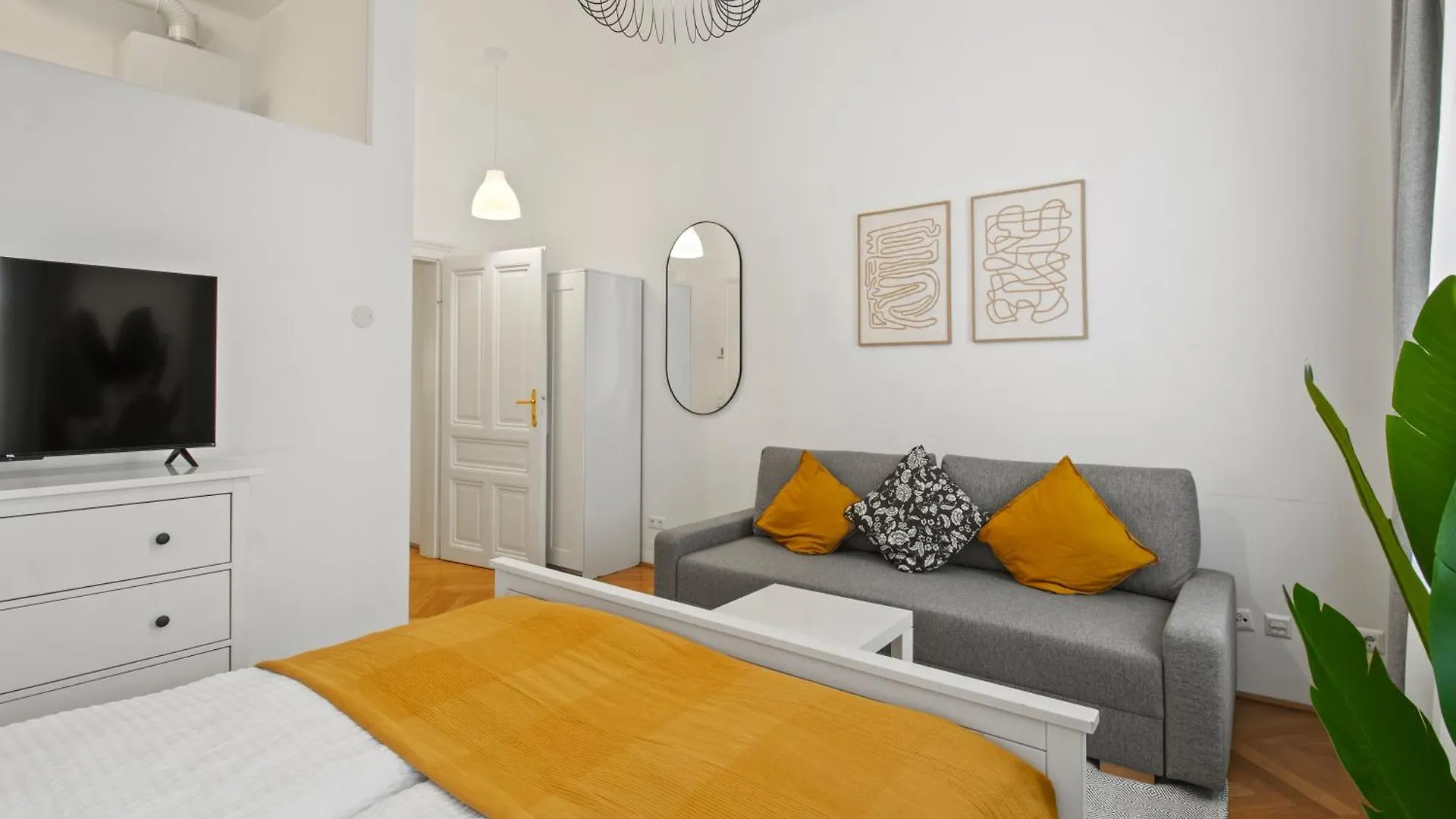 Apartment 12 Minutes To Schoenbrunn I 5 Minutes To Metro U3 Vienna