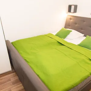 Diefenbachgasse Вена