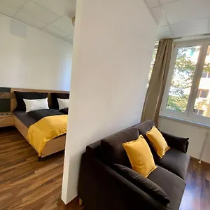 C'est La Vie Apartament