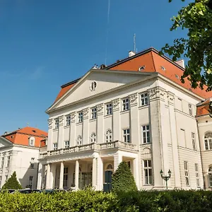 4* Hotel Austria Trend Schloss Wilhelminenberg