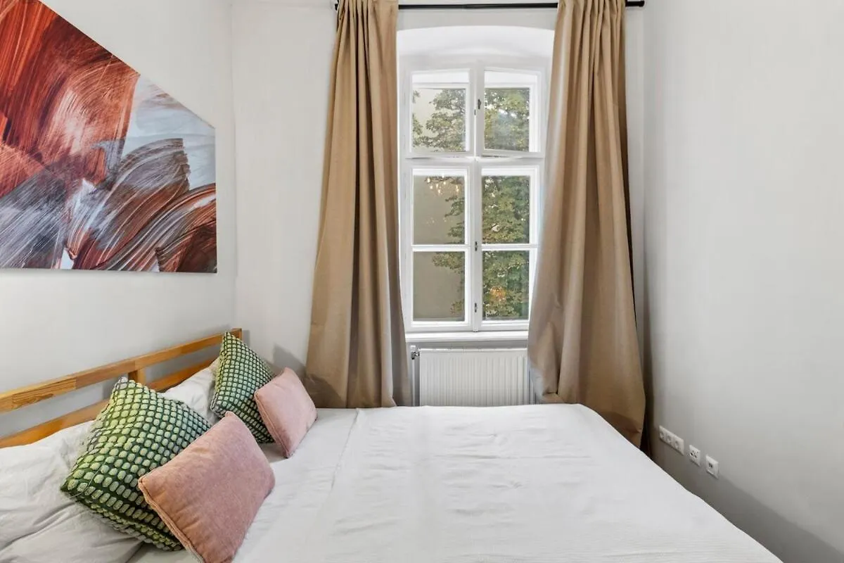 Apartment 12 Minutes To Schoenbrunn I 5 Minutes To Metro U3 Vienna Austria